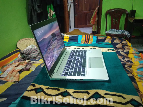 Hp Elitebook 840 G5 Core i5 8th gen super slim laptop.